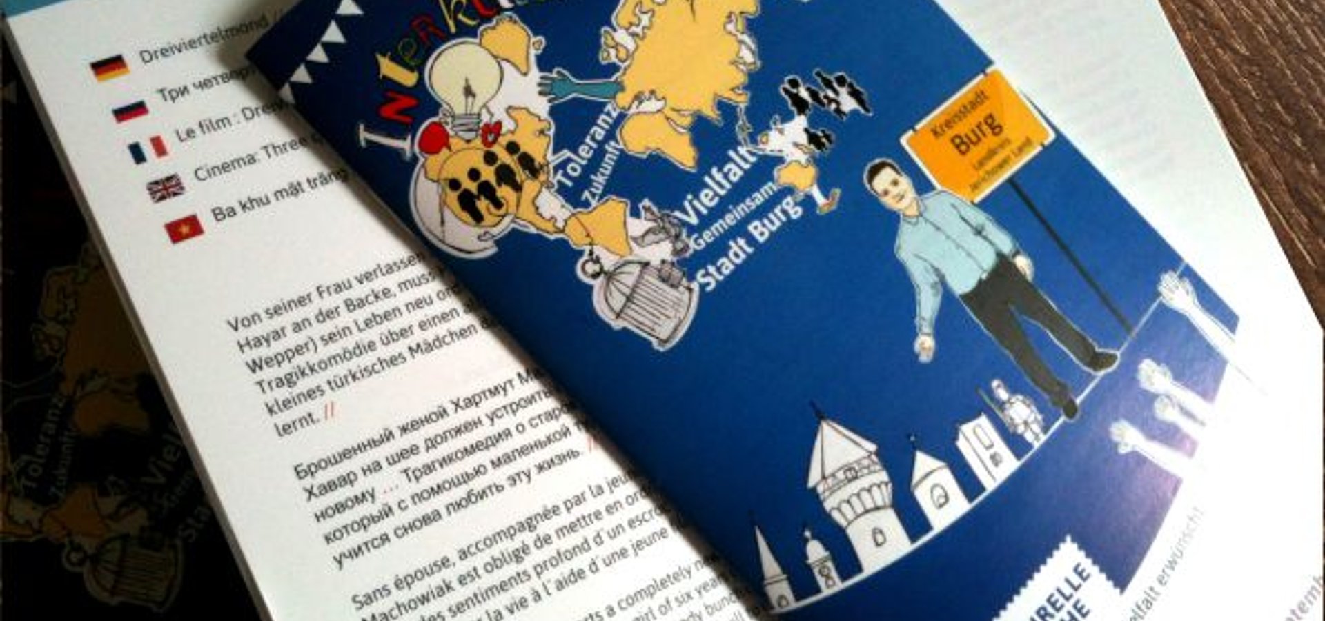 Broschüren: Veranstaltungsbroschüre „Interkulturelle Woche” in Burg - mehrsprachig / 2012